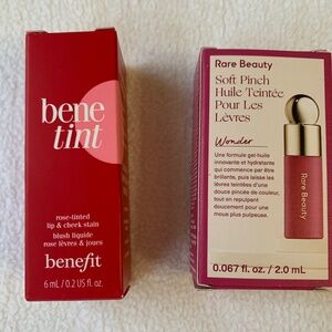 ♦️NWT Bundle of 2 Designer Lip oil(s)